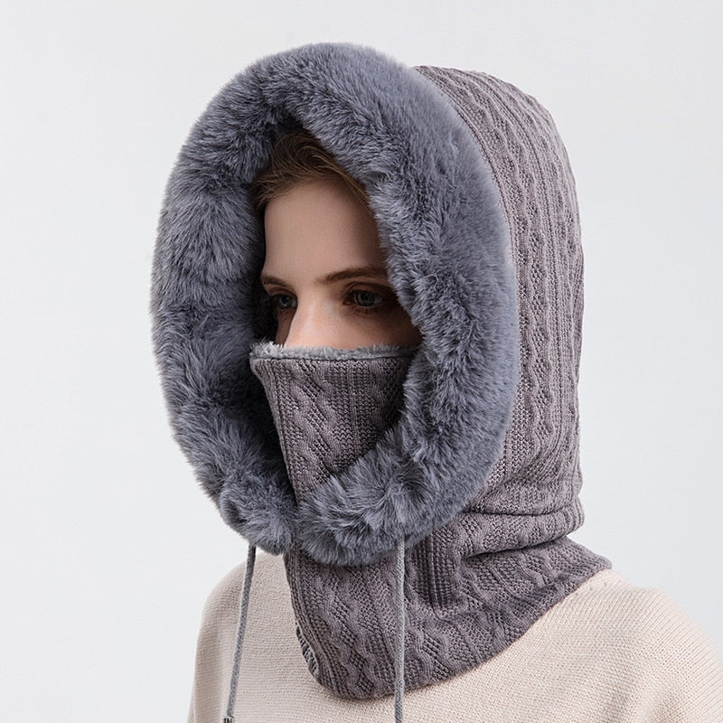 Warm Women's Scarf and Beanie Set - Isabella