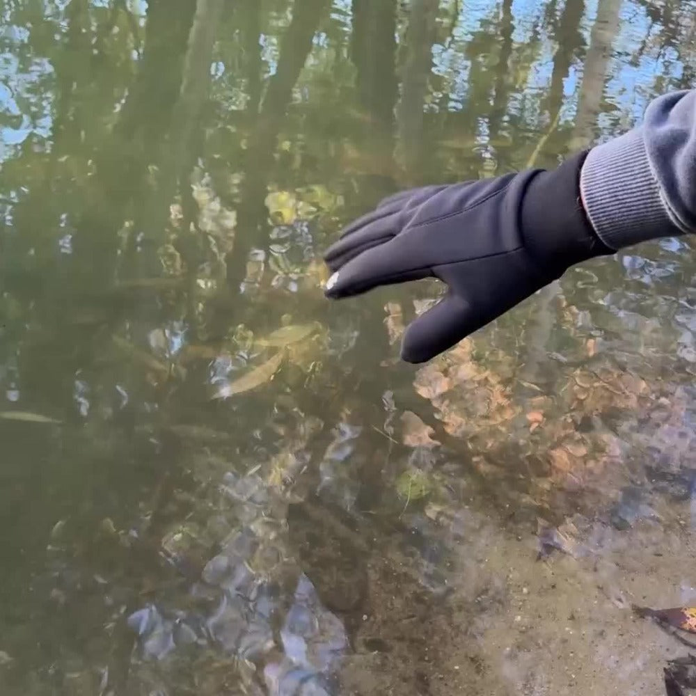 Black Winter Gloves with Touch-Panel Fingertip Graphics, Grip Palm and M, L or XL Size Options